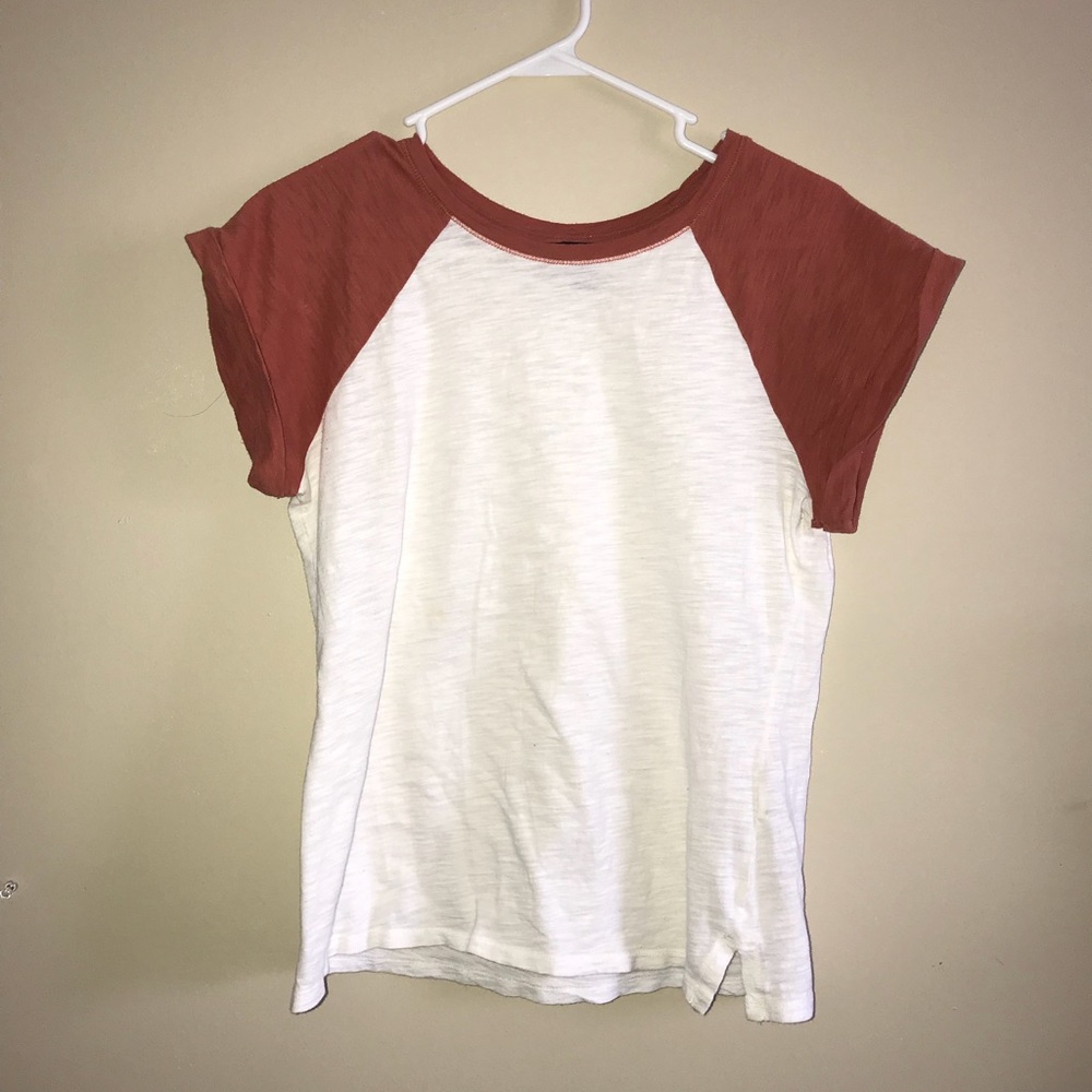 Baseball tee
